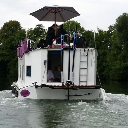 מלון Donchery Bateau Houseboat Camille מראה חיצוני תמונה